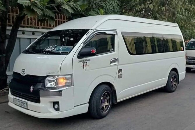 Private Taxi Transfer From Phnom Penh to Siem Reap with English Speaking Driver - The driver can shape the whole experience