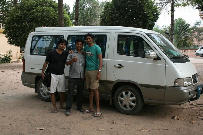 Private taxi transfer Siem Reap to Phnom Penh - A private road transfer between Cambodia’s two big stops