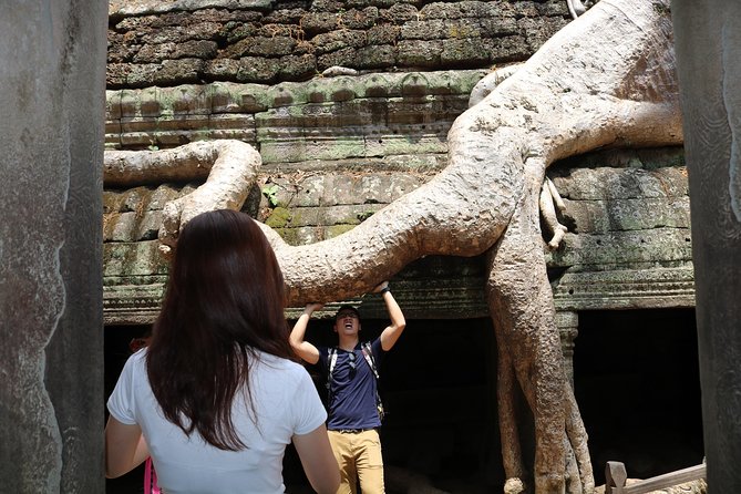 Private Temples and Lake Explorer - Artisans d’Angkor Adds a Useful Final Stop