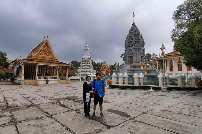 Private Tour: Phnom Penh City Tour Full Day - Lunch and the practical side of the day