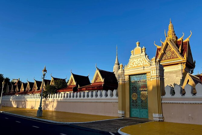 Private Transfer : Phnom Penh ↔ Sihanouk Ville - Stops for food and refreshments