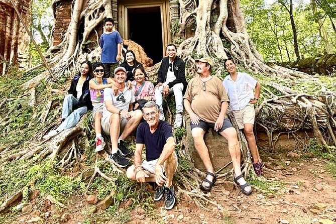 Private Van Phnom Penh To Sihanouk Ville-English Speaking Driver - A refreshment stop after the first stretch