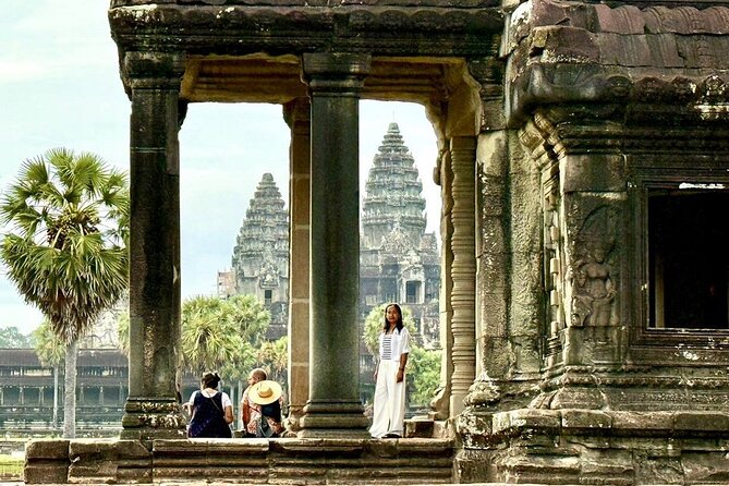 Private Van Phnom Penh To Sihanouk Ville-English Speaking Driver - Who gets the best value from the $130 price