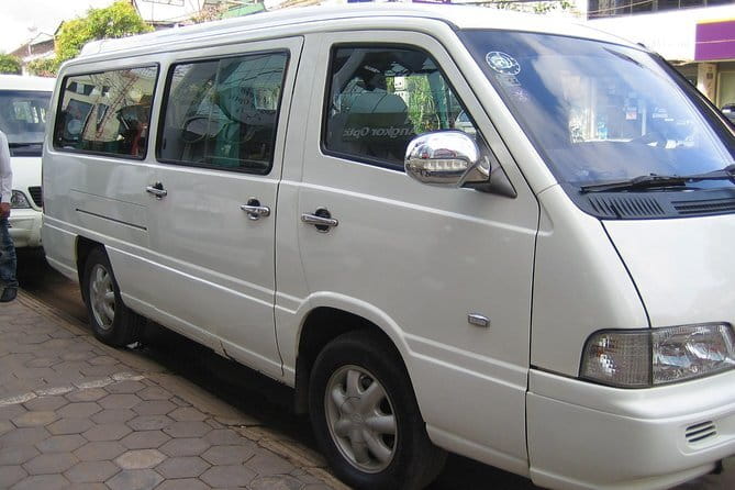 PrivateTransfer: PhnomPenh Airport(PNH/KTI) to Hotel in PhnomPenh - Meeting your driver at Pochentong Airport