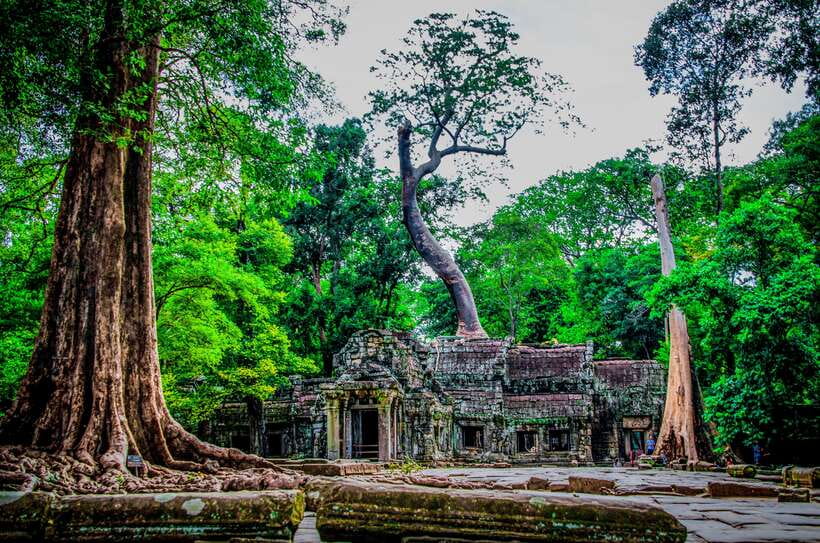Seat-In-Coach: Small Circuit tour with Sunrise at Angkor Wat - Should you book it?