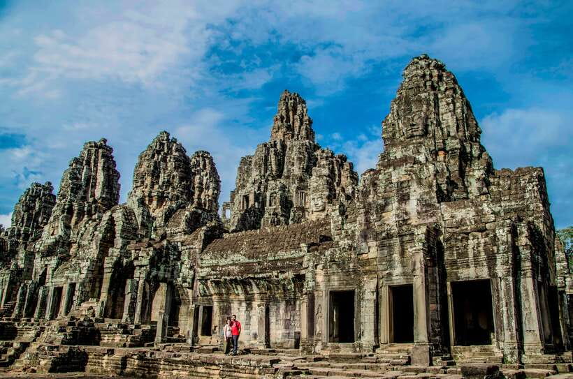 Seat-In-Coach: Small Circuit tour with Sunrise at Angkor Wat - Guides, explanations, and photo help