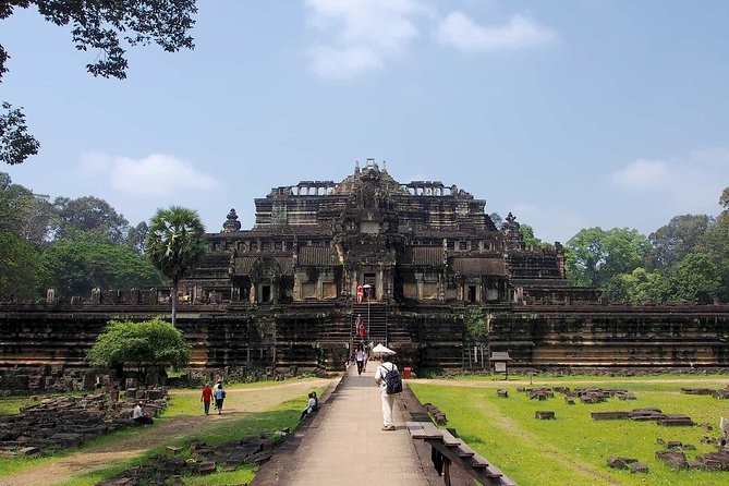 Shared Tour to Angkor Wat, Bayon and Ta Prohm Temples - Ta Prohm: Roots, Ruins, and Movie Fame