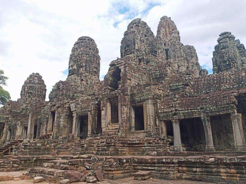 Sharing Trip to Angkor Temple with sunset - Angkor Wat: start with Cambodia’s great symbol