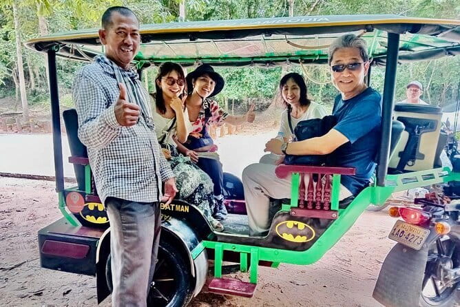 Siem Reap: 1 Day Angkor Wat + Sunrise Private Tour with Tuk-Tuk - Angkor Wat: allow about two hours for the main event
