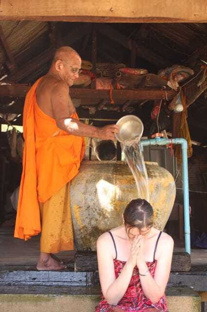 Siem Reap: 1-Hour Cambodian Buddhist Water Blessing - Who should book this experience?