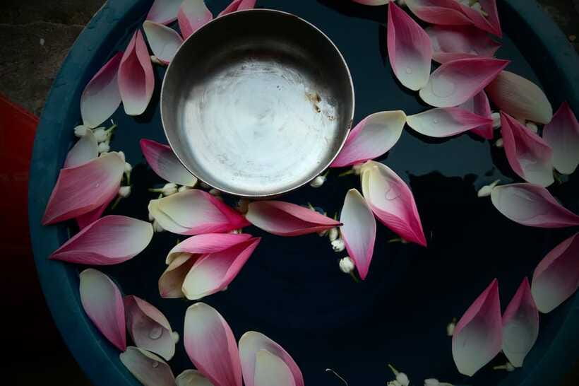 Siem Reap: 1-Hour Cambodian Buddhist Water Blessing - Choosing between the two water blessings
