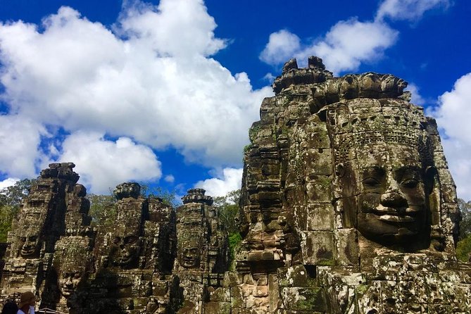 Siem Reap 2 Days Private Tour Angkor Wat and Floating Village - Angkor Wat: save time for the world-famous centerpiece