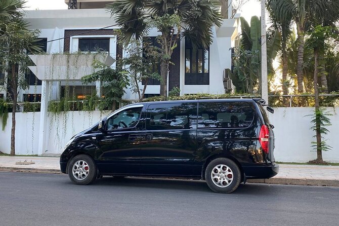Siem Reap Airport Transfer with Fast Track Immigration Service - Meeting your host at Siem Reap Angkor International Airport