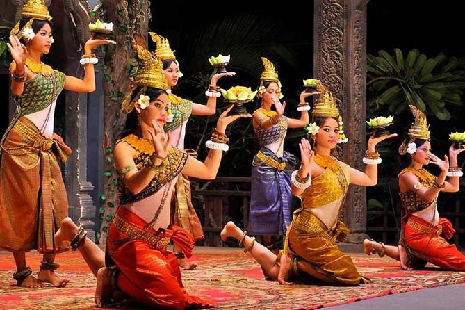 Siem Reap: Amazing Apsara Dance Show with Dinner &Hotel Transfers - A Cambodian evening that keeps the planning easy