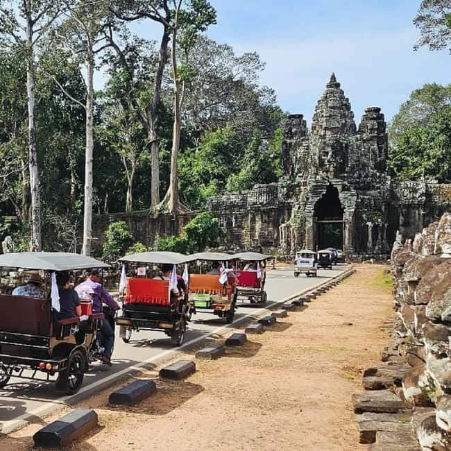 Siem Reap: Angkor 1-Day Private Tour with Sunset or Sunrise - Angkor Wat deserves the afternoon