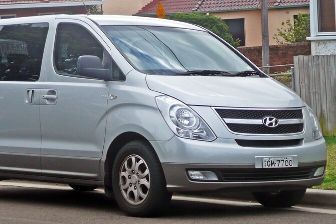 Siem Reap Angkor Airport Shuttle Bus (from Airport to Hotel) - Finding the driver after landing