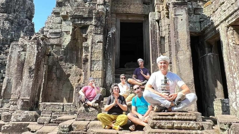 Siem Reap: Angkor Sunrise 1- or 2-Day Guided Temples Tour - Transport, group size, and the small comforts