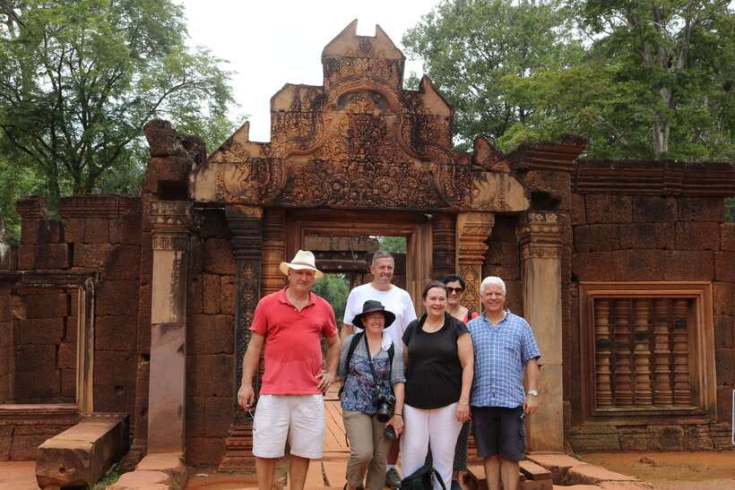 Siem Reap: Angkor Sunrise 1- or 2-Day Guided Temples Tour - Angkor Thom and Bayon’s stone faces
