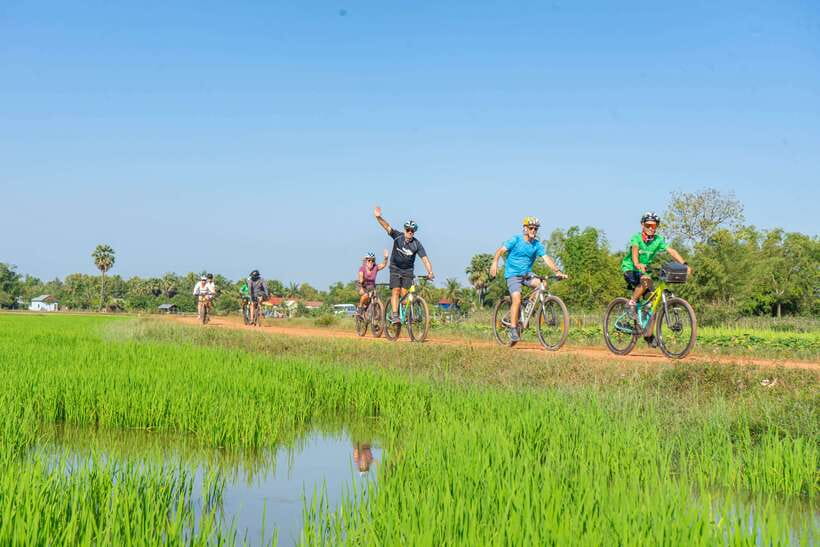 Siem Reap: Angkor Sunrise 2 Days Guided Bike Tour - Who should book this two-day ride