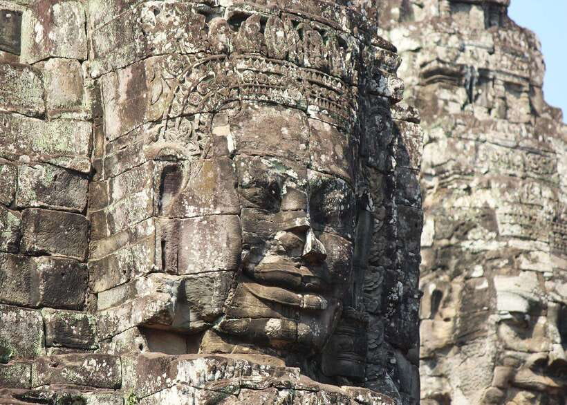 Siem Reap: Angkor Wat Admission Ticket - Guide and tuk-tuk options