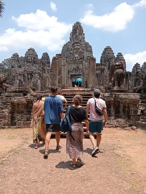 Siem Reap: Angkor Wat Small-Group Day Tour - Who should choose this Angkor day tour?