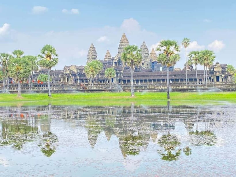 Siem Reap: Angkor Wat Small-Group Day Tour - Why this small group works well at Angkor