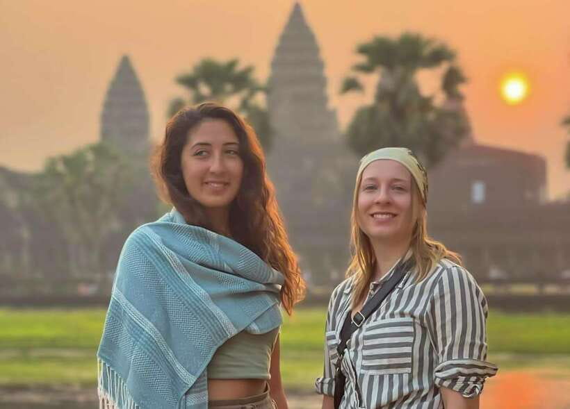 Siem Reap: Angkor Wat Sunrise and Full-Day Sightseeing Tour - Who should book this Angkor itinerary