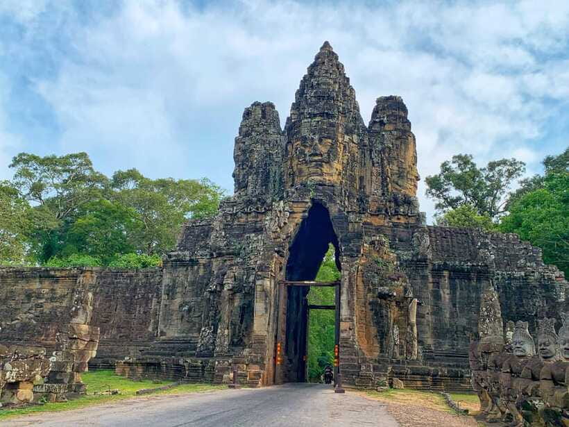 Siem Reap: Angkor Wat Sunrise for Group or Private Tours - Is $12 good value?