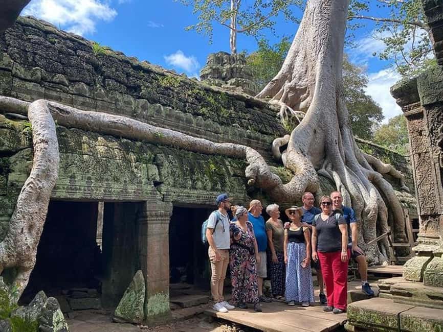Siem Reap: Angkor Wat Tour with French-Speaking Guide - One day at Angkor: the essential circuit