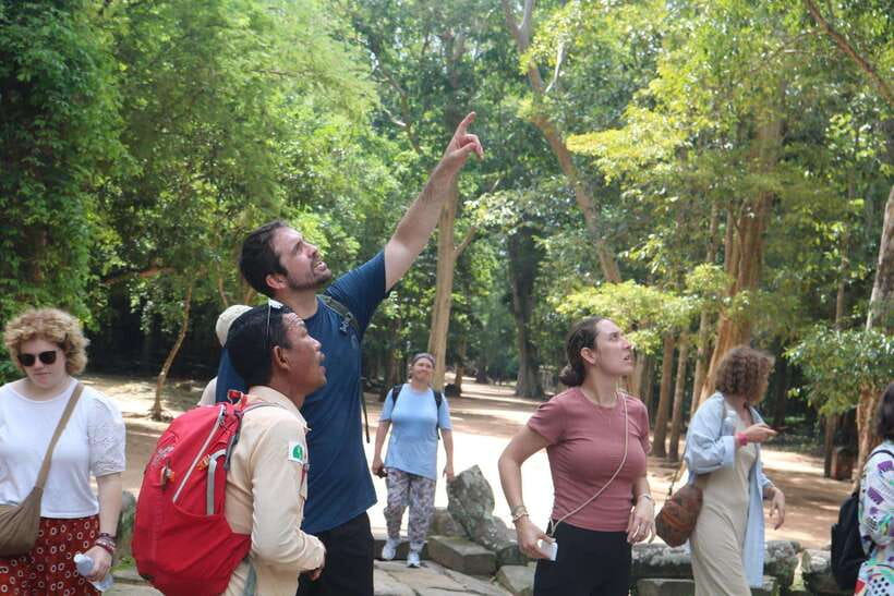 Siem Reap: Angkor Wat with German or English Guided Tour - Ta Prohm and the jungle-framed ruins