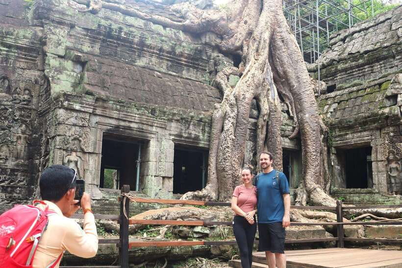 Siem Reap: Angkor Wat with German or English Guided Tour - Who should book this Angkor circuit