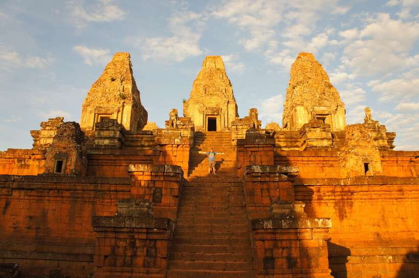 Siem Reap: Banteay Srei and Grand Circuit Heritage Tour - Pre Rup and the sunset finish