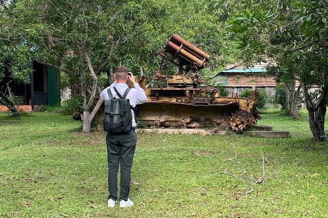 Siem Reap City Tour with War Museum and Killing Field - What the private format adds