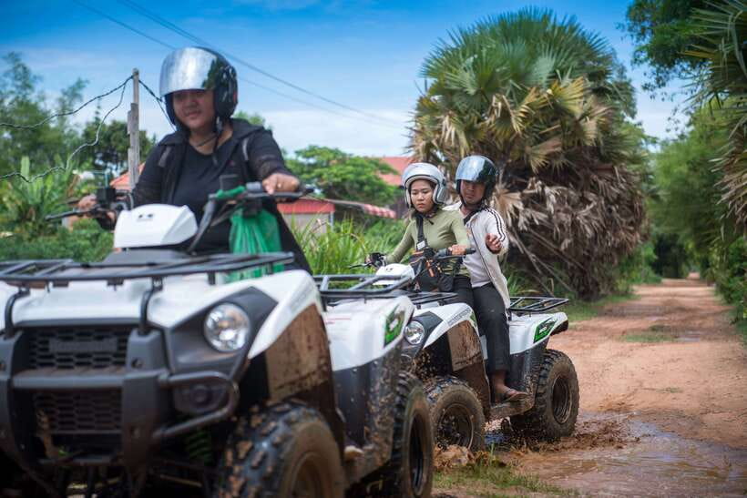 Siem Reap: Countryside Quad Bike Sunset Adventure - What the local interaction is really like