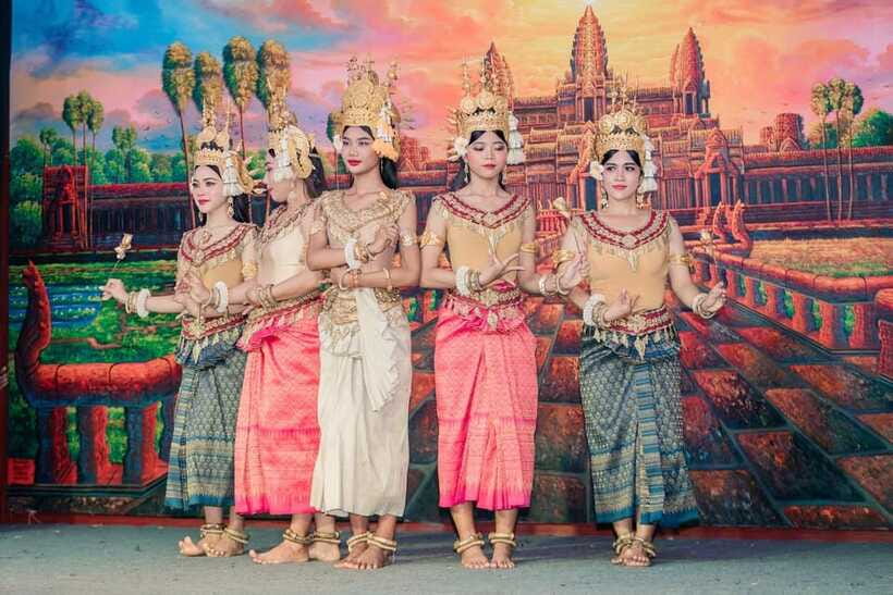 Siem Reap: Dinner and Traditional Show with Hotel Transfer - The return journey needs a clear confirmation