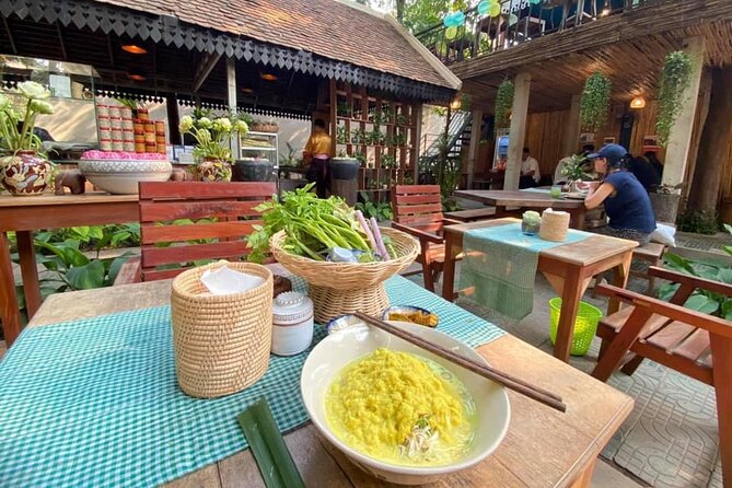 Siem Reap Evening Food Tour - Inclusive 5 stops Local Tastings - Food safety, dietary needs, and comfort
