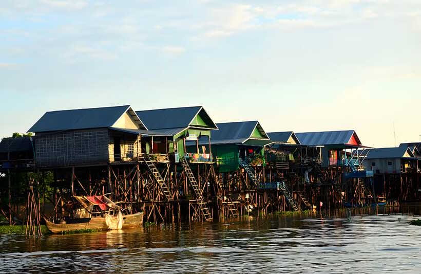 Siem Reap: Floating Village, Kampong Phluk Private Tour - The monks’ training school and decorated pergola