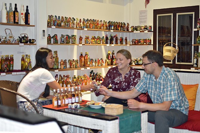 Siem Reap Food Tour by Vespa - Khmer food and oldies near Pub Street