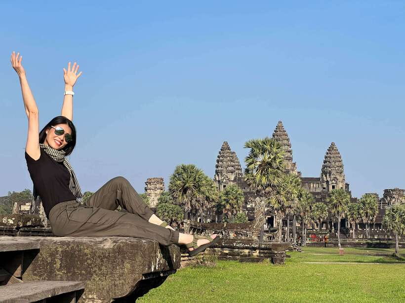 Siem Reap: Full Day Angkor Wat Temple Experience with Sunset - Bayon and the stone faces of the royal center