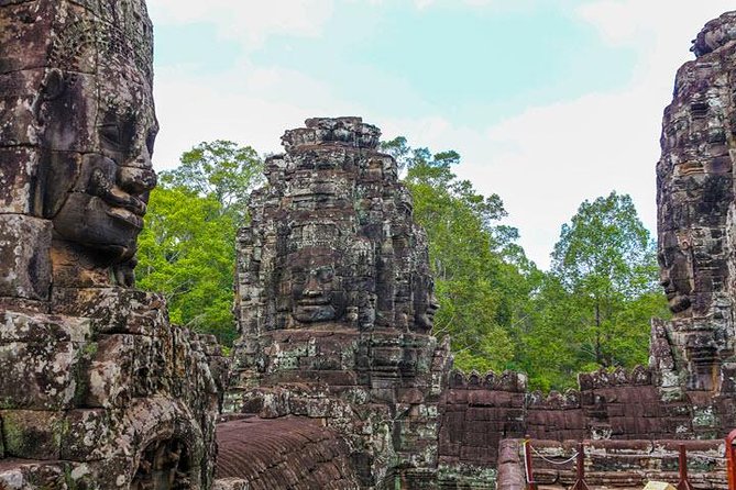 Siem Reap Full Day Angkor Wat Tour Small Group - The guide can make or break the day