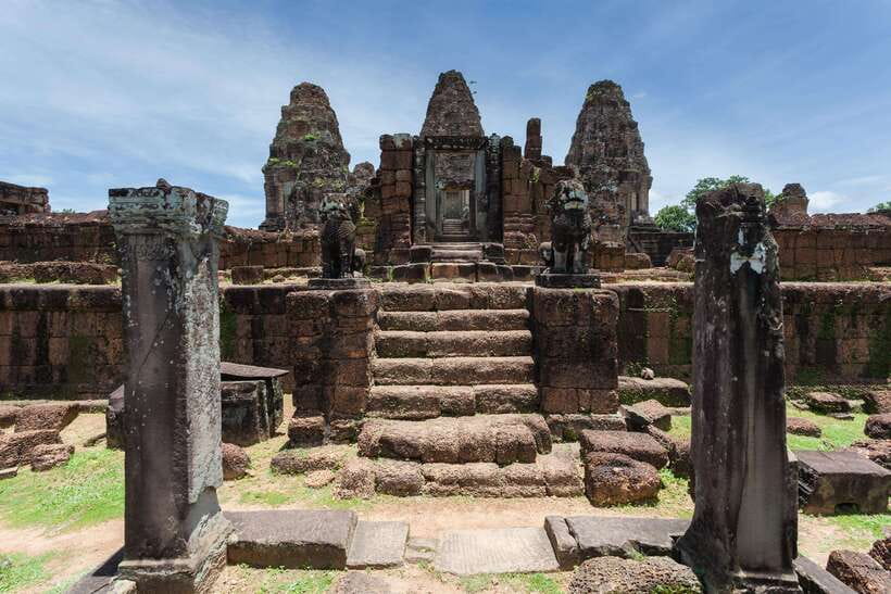 Siem Reap: Full-Day Tuk-Tuk Tour of Angkor Wat Temples - Angkor Wat at sunrise and the scale of the first stop