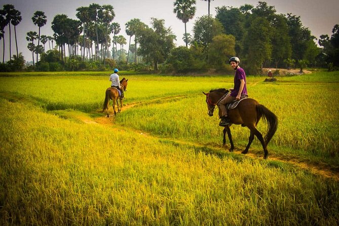 Siem Reap Happy Horse Riding Free Pick-up & Drop-off - Riding from Happy Shepherd Farm into the countryside
