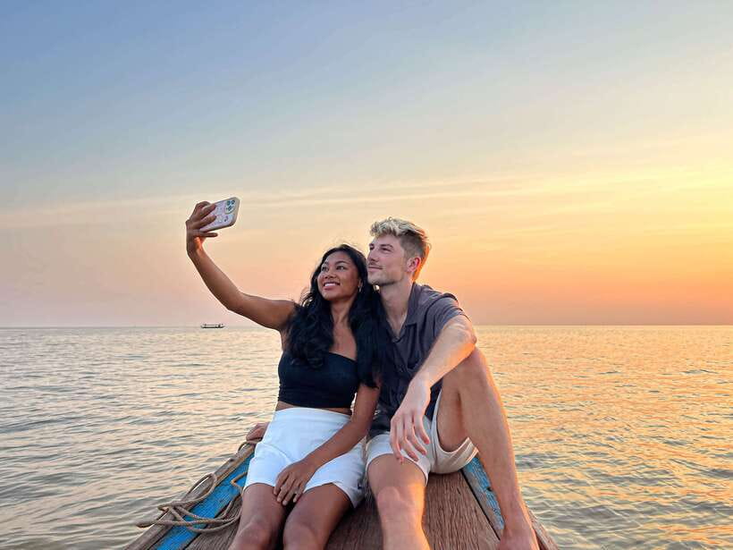 Siem Reap: Kampong Phluk and Tonle Sap Sunset Boat Cruise - Why Tonle Sap feels different from a standard Siem Reap outing