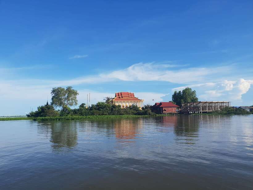 Siem Reap: Kompong Khleang Floating Village Guided Tour - What the six-hour schedule feels like