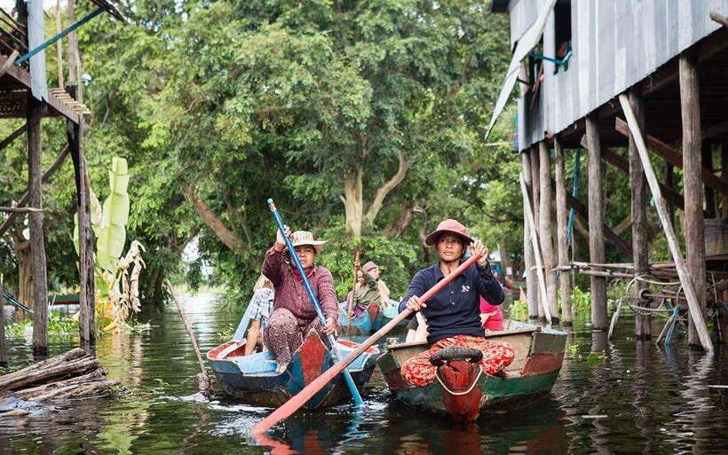 Siem Reap: Kompong Phluk Floating Village Half-Day Tour - The pagoda stop and a quieter change of pace