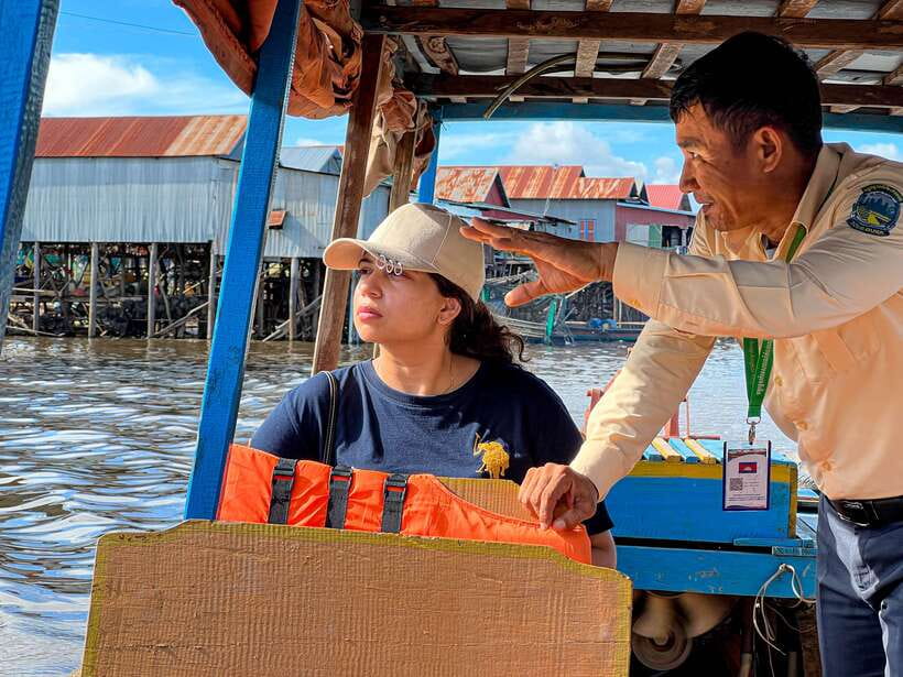 Siem Reap: Kulen Mountain, Beng Mealea and Tonle Sap Tour - A waterfall lunch with time to swim