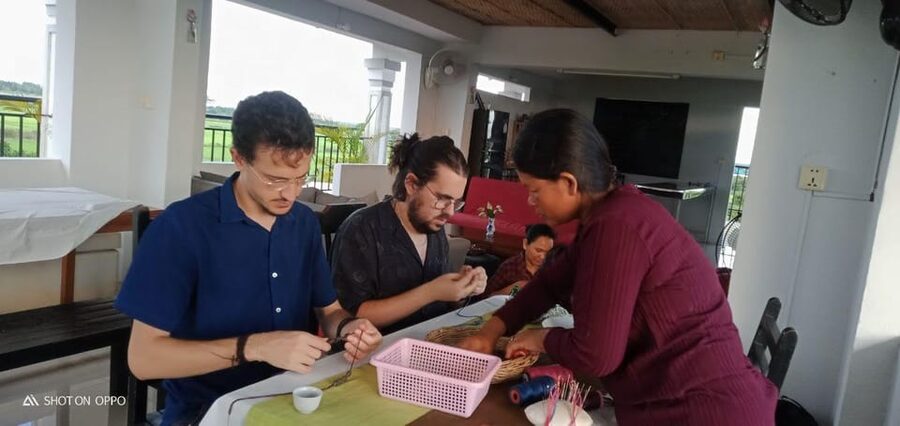Siem Reap: Lotus Silk Farm- Tour, Lake & Masterclass - Lotus tea, biscuits, gifts, and the boutique