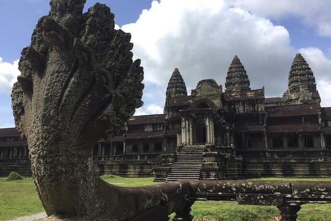 Siem Reap: Private Custom Angkor Wat Tour with Local Guide - Ta Prohm: roots, ruins, and the Tomb Raider effect