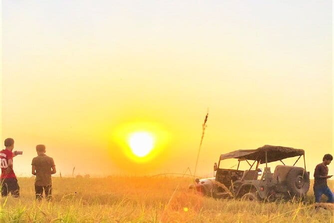 Siem Reap: Private Custom Angkor Wat Tour with Local Guide - What the local guide adds