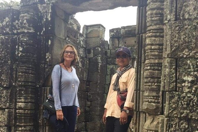 Siem Reap Private Day Tour: Angkor Wat Sunrise, Bayon & Ta Prohm - What the guide and vehicle add to the day